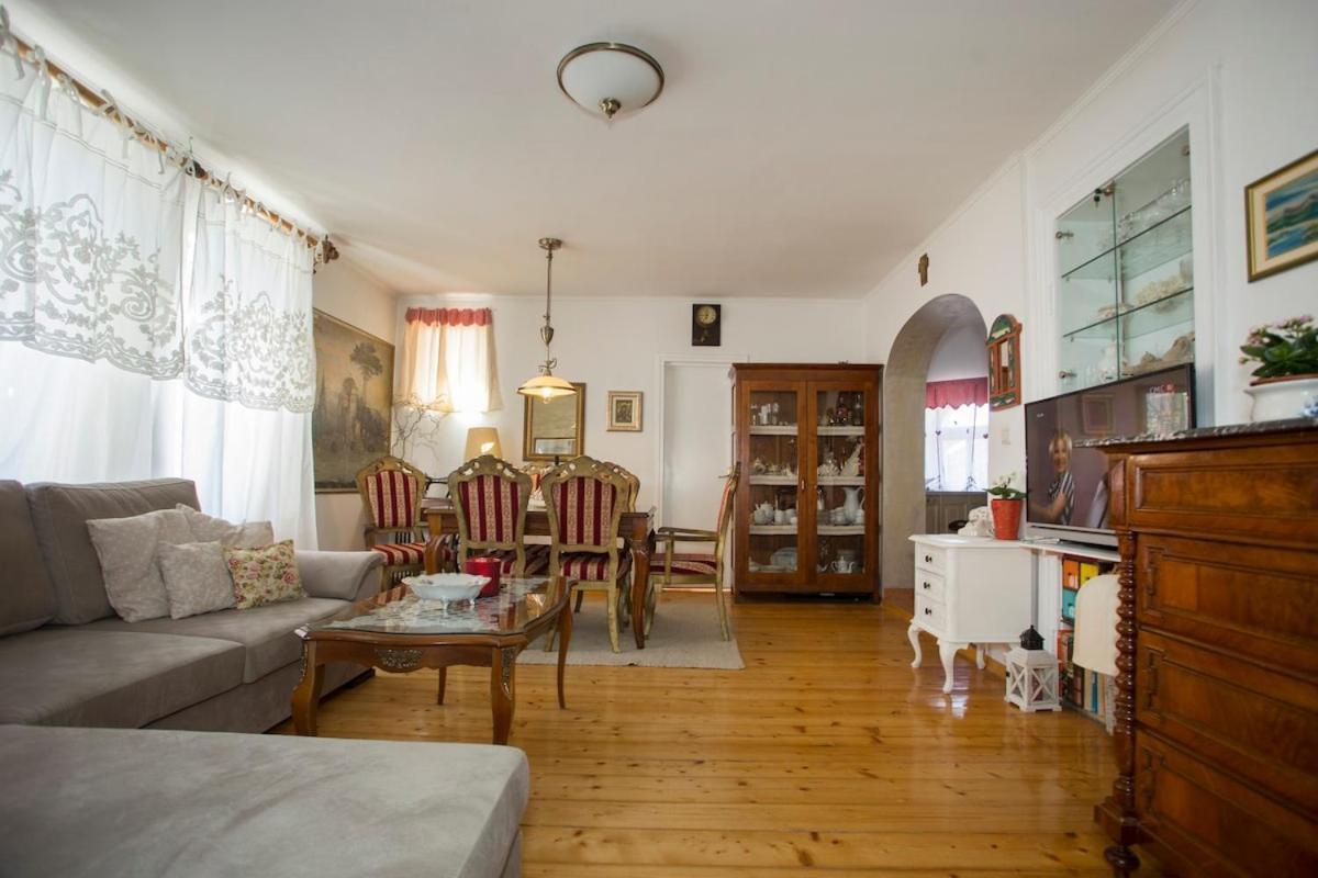 Dream Old&new Sunny Delight Apartment